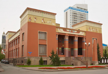 Обзорная экскурсия по Красноярску с посещением краеведческого музея