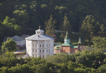Два монастыря. Пятигорск - Ессентуки