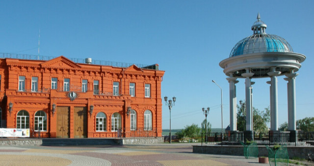 Старооскольский театр для детей и молодежи имени Б. И. Равенских.