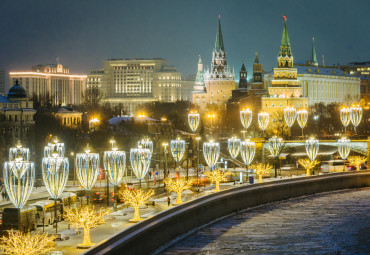 Новогодний сборный тур в Москву.