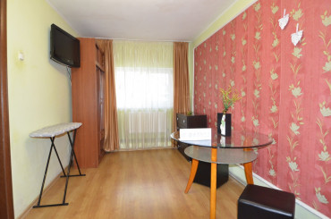 2-комнатная квартира, 55 м2, 1/2 этаж, г. Ялта, ул. Дражинского, д. 27