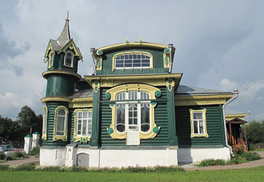 Дом народного творчества ремесел резиденция Царя Гороха.
