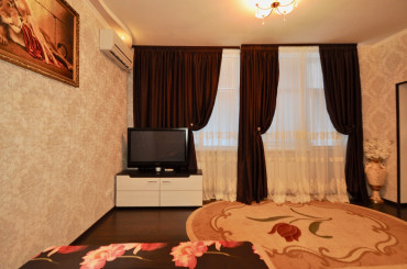 2-комнатная квартира, 45 м2, 2/3 этаж, г. Ялта, ул. Игнатенко, д. 12